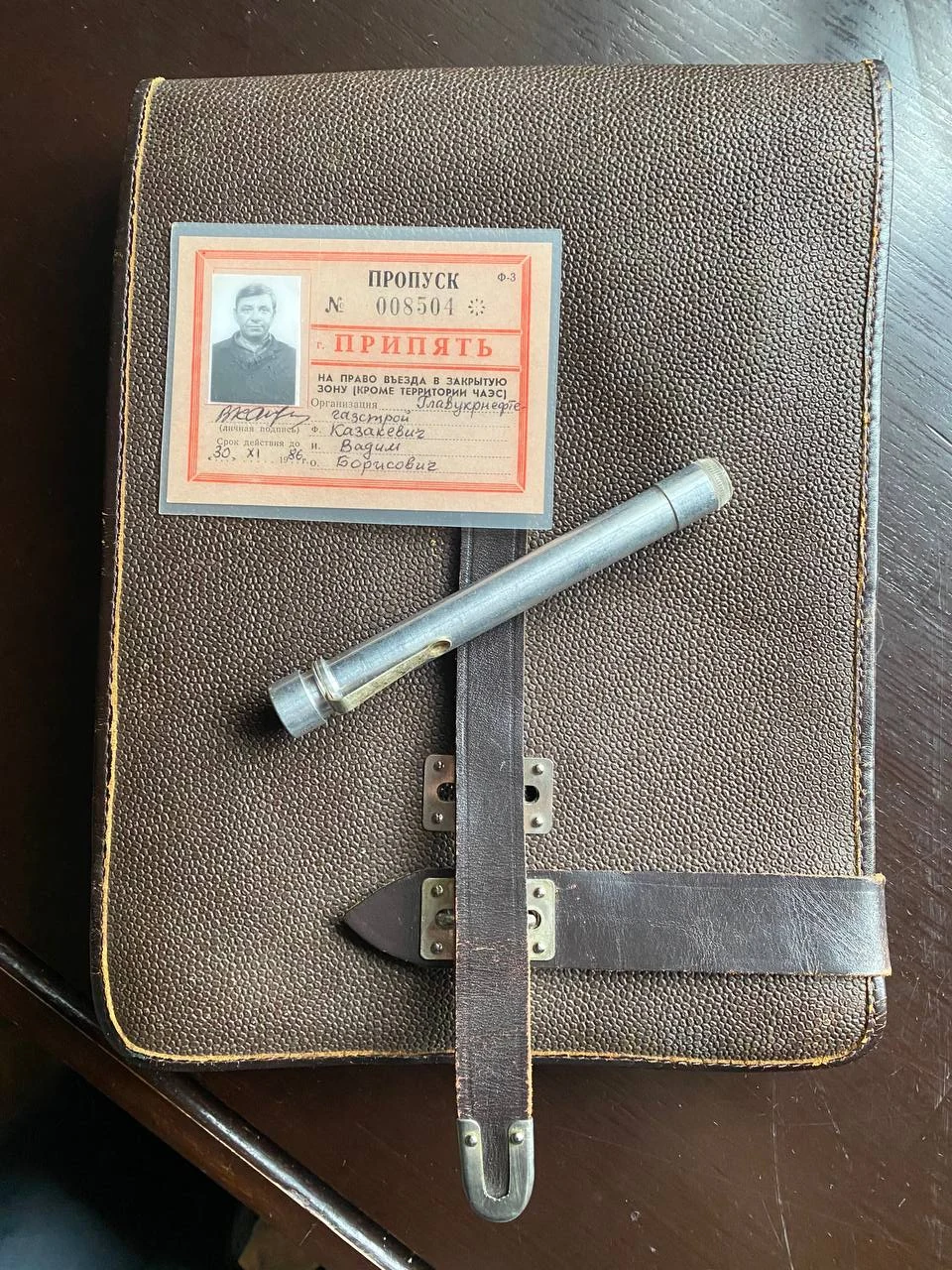Pass and cased dosimeter