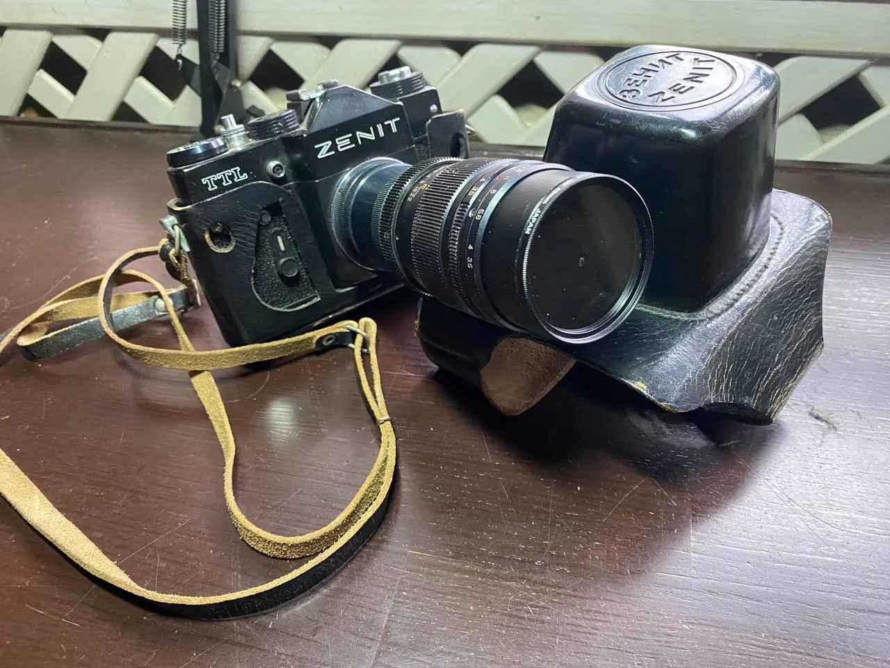 Zenit TTL camera